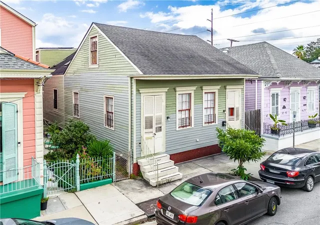 Homes for sale in New Orleans, LA | 2621 23 N Rampart St, New Orleans, LA 70117 | MLS# 2531297