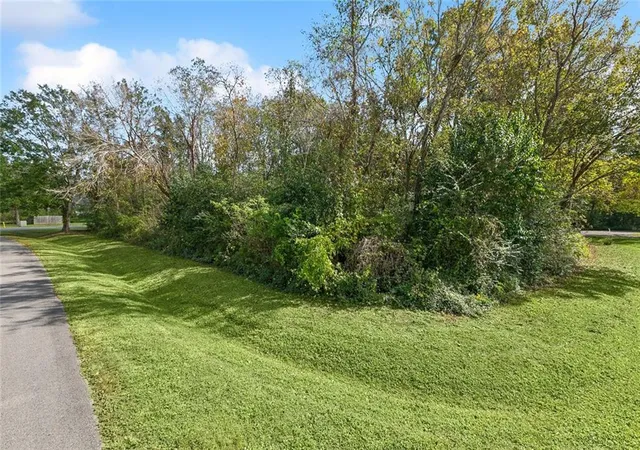 Photo 2 of Land for sale at 11 Azalea Pl, New Orleans, LA 70131 | MLS# 2532261 | Listing updated on 2026-05-18