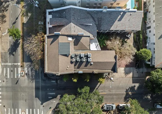 3rd image of 2200 Prytania Ave, New Orleans, LA 70130 | MLS# 2532124