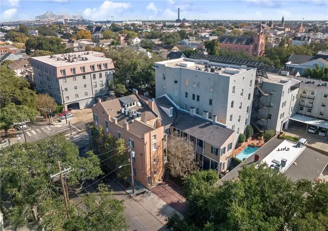 42nd image of 2200 Prytania Ave, New Orleans, LA 70130 | MLS# 2532124