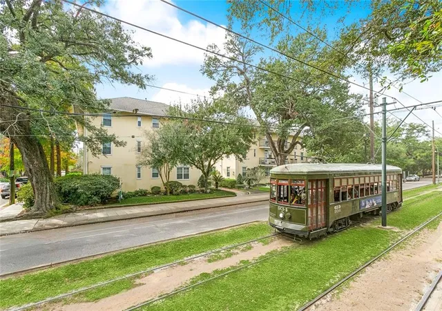 Photo 1 of Condo for sale at 7444 St Charles Ave #204, New Orleans, LA 70118 | MLS# 2532500 | Listing updated on 2026-07-17