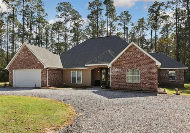 2nd image of 22110 Nolan Rd, Covington, LA 70435 | MLS# 2532529