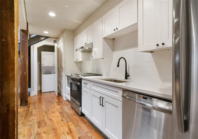 3rd image of 800 N Rendon St, New Orleans, LA 70119