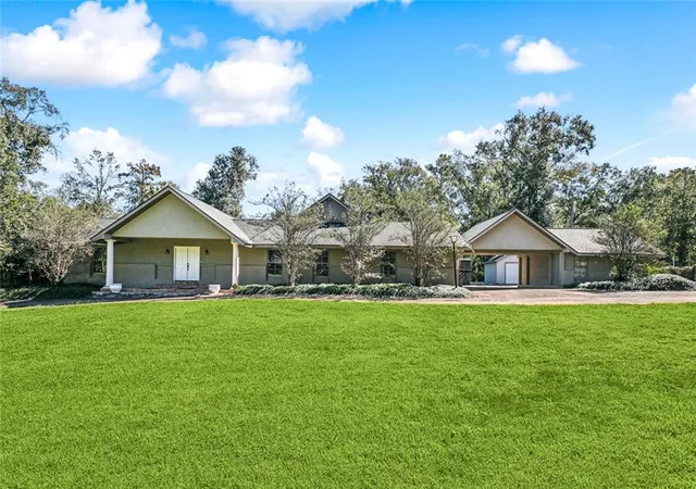 1st image of 16013 Halbert Rd, Hammond, LA 70403 | MLS# 2533367