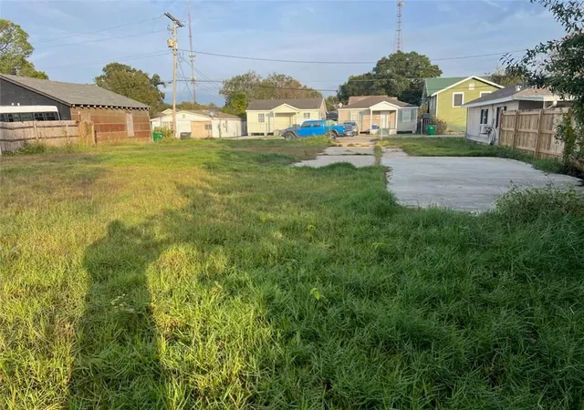 5th image of 725 Carricox St, Gretna, LA 70053 | MLS# 2533449