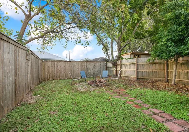 Homes for sale in New Orleans, LA | 729 731 Amelia St, New Orleans, LA 70115 | MLS# 2532721