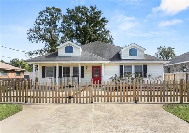 Photo 1 of Single family home for sale at 307 Shrewsbury Rd, New Orleans, LA 70121 | MLS# 2534306 | Listing updated on 2026-05-29