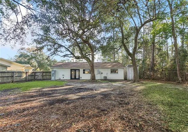 Homes for sale in Slidell, LA | 309 Sugar Tree Ct, Slidell, LA 70461 | MLS# 2530047