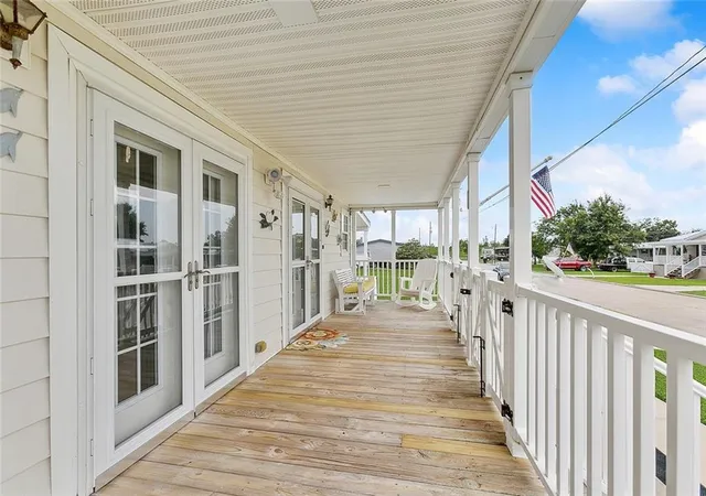 4th image of 132 E Paula Dr, Port Sulphur, LA 70083 | MLS# 2534824