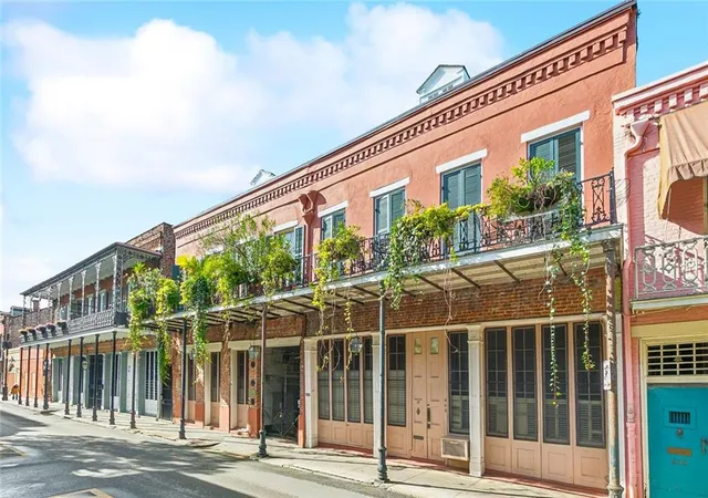 2nd image of 933 Chartres St #17, New Orleans, LA 70116 | MLS# 2535031