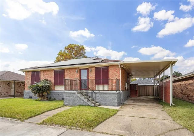 Homes for sale in St Rose, LA | 131 Ann St, St Rose, LA 70087 | MLS# 2535503