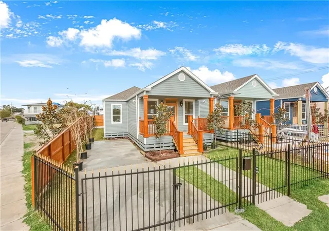 1st image of 2932 40 Eagle St, New Orleans, LA 70118 | MLS# 2535477