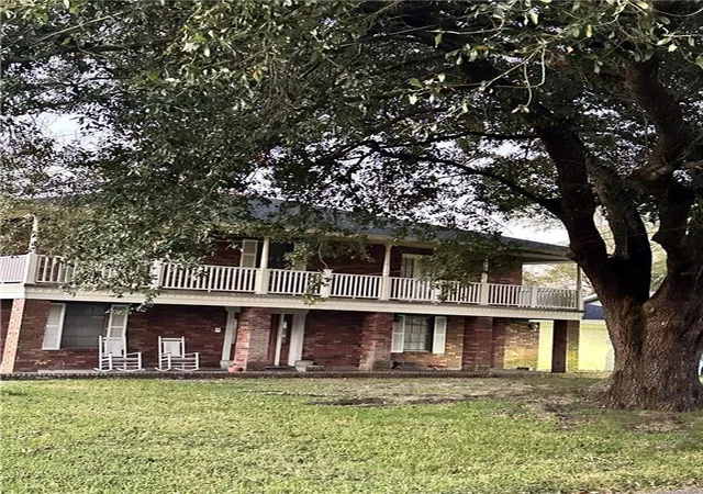 Homes for sale in Luling, LA | 412 Oak Ln, Luling, LA 70070 | MLS# 2535813