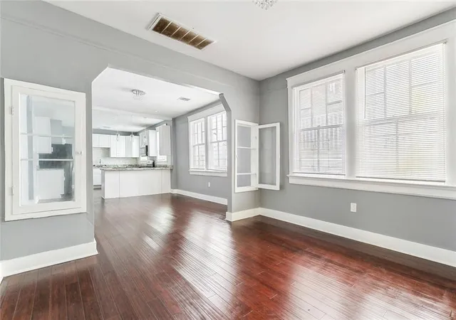 Homes for sale in New Orleans, LA | 3814 Louisiana Avenue Pkwy, New Orleans, LA 70125 | MLS# 2536057
