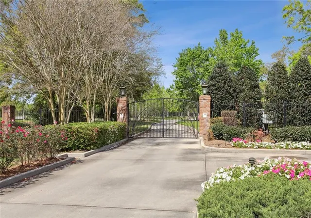 Photo 3 of Land for sale at 40 Arbor Ln, New Orleans, LA 70131 | MLS# 2534775 | Listing updated on 2026-05-11