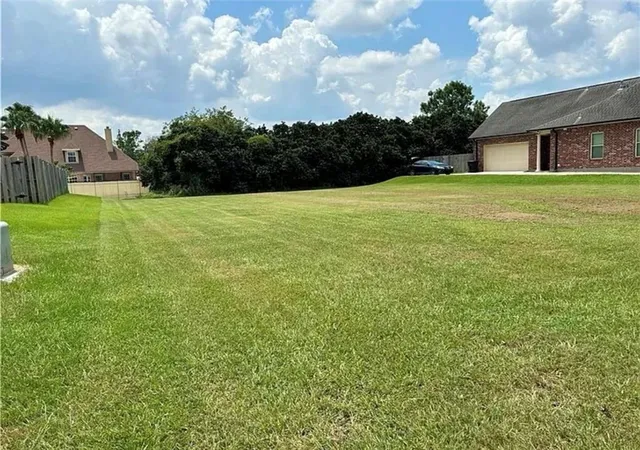 Homes for sale in Belle Chasse, LA | 119 Chapel Hill Dr, Belle Chasse, LA 70037 | MLS# 2535960