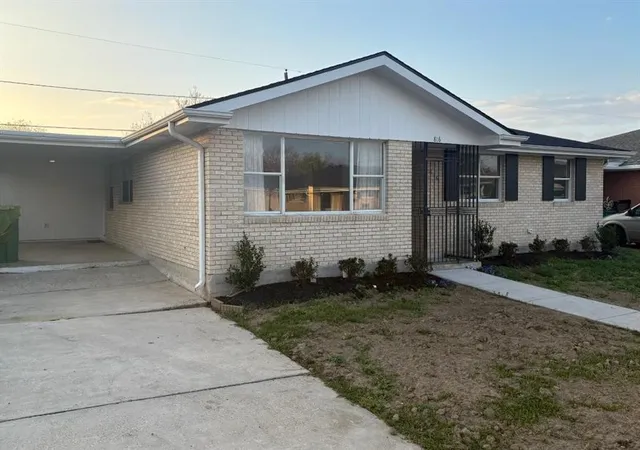 Homes for sale in Metairie, LA | 816 Andrews Ave, Metairie, LA 70005 | MLS# 2528629
