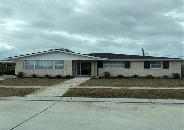 Homes for sale in Metairie, LA | 816 Andrews Ave, Metairie, LA 70005 | MLS# 2528629