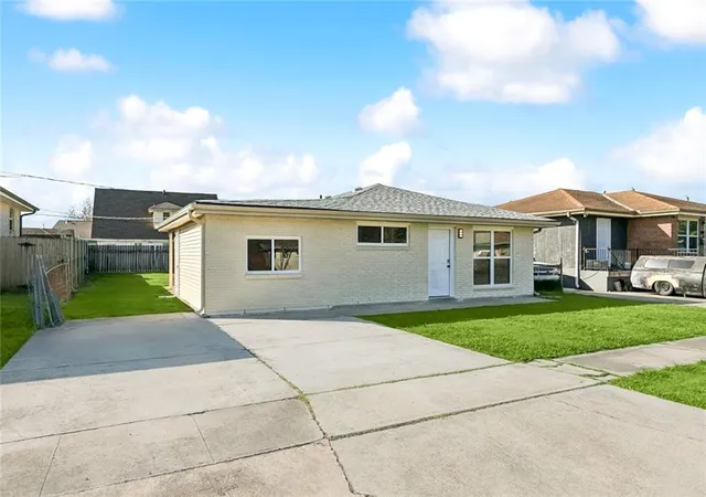 Homes for sale in Harvey, LA | 1608 Redwood St, Harvey, LA 70058 | MLS# 2533911
