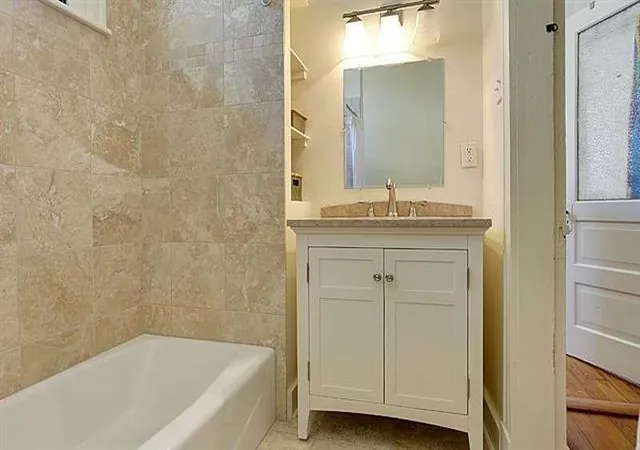 2nd image of 1612 14 S Carrollton Ave, New Orleans, LA 70118 | MLS# 2536538