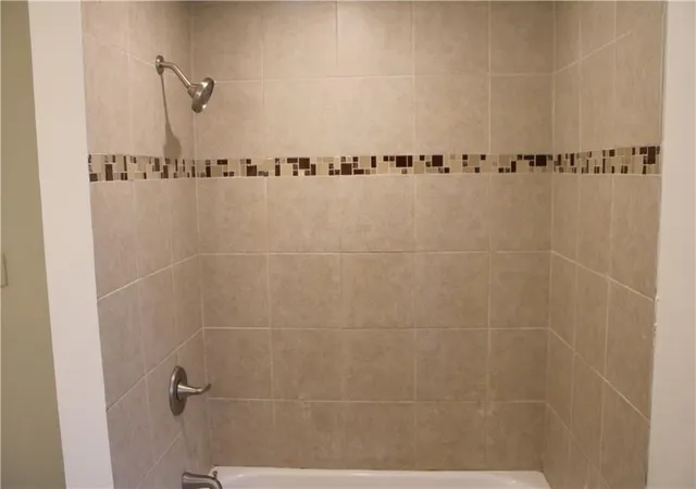 39th image of 5700 Campus Bnd, New Orleans, LA 70126 | MLS# 2536670
