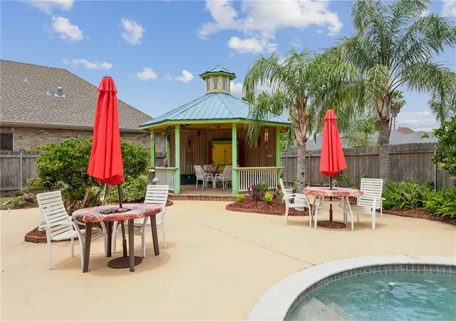 44th image of 2 Squirewood Ct, Harvey, LA 70058 | MLS# 2536478