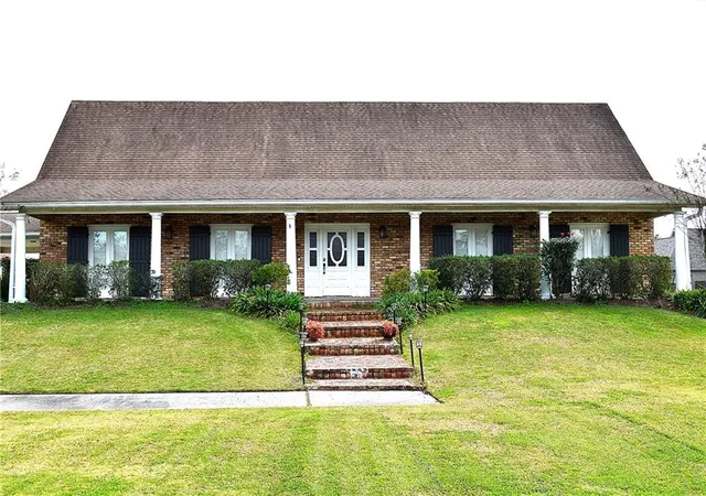 Homes for sale in Marrero, LA | 5351 Pitre St, Marrero, LA 70072 | MLS# 2536573