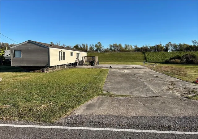 Homes for sale in Buras, LA | 389 Buras River Road Dr, Buras, LA 70041 | MLS# 2537652