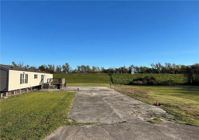 Homes for sale in Buras, LA | 389 Buras River Road Dr, Buras, LA 70041 | MLS# 2537652