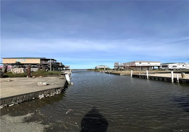 8th image of 106 Rush Ln, Grand Isle, LA 70358 | MLS# 2537579