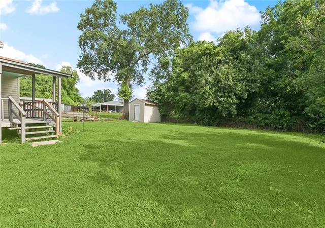 11th image of 1117 Perry St, Gretna, LA 70053 | MLS# 2537372