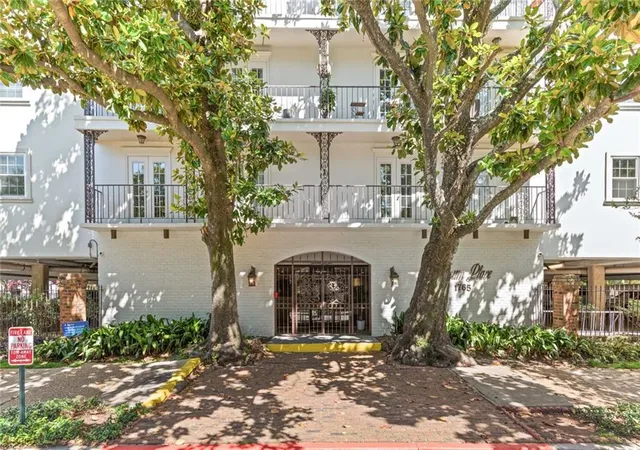1st image of 1765 Coliseum St #303, New Orleans, LA 70130 | MLS# 2538222