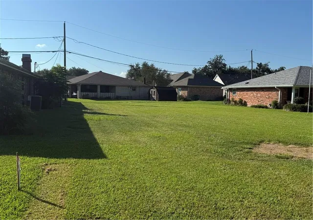 Homes for sale in Saint Rose, LA | 11 Sombrero Ln, Saint Rose, LA 70087 | MLS# 2538374