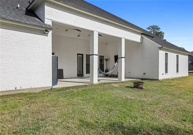 Homes for sale in Greenwell Springs, LA | 17045 Burks Ave, Greenwell Springs, LA 70739 | MLS# 2538462