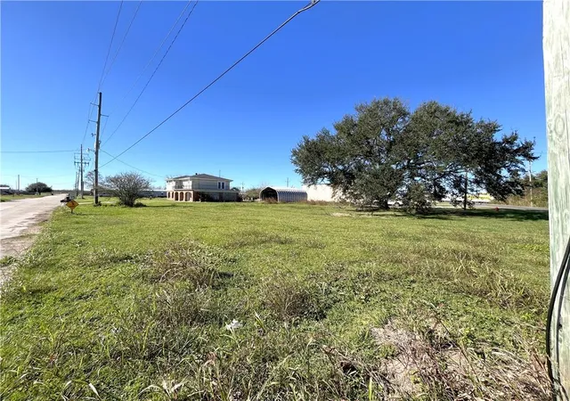 Homes for sale in Buras, LA | 36786 Hwy 11, Buras, LA 70041 | MLS# 2538495