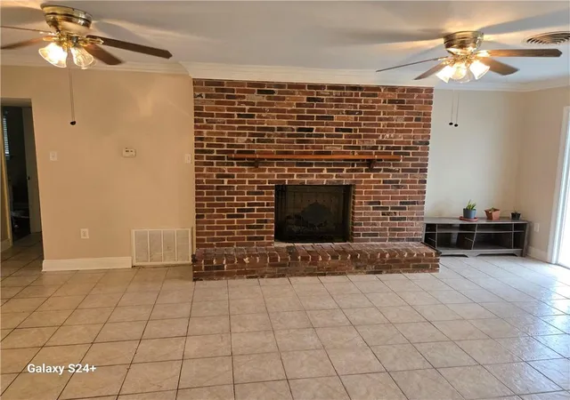 Homes for sale in New Orleans, LA | 4928 Robin Hood Dr, New Orleans, LA 70128 | MLS# 2539084
