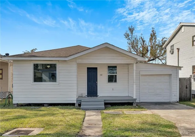 Homes for sale in Boutte, LA | 112 Evans St, Boutte, LA 70039 | MLS# 2539351