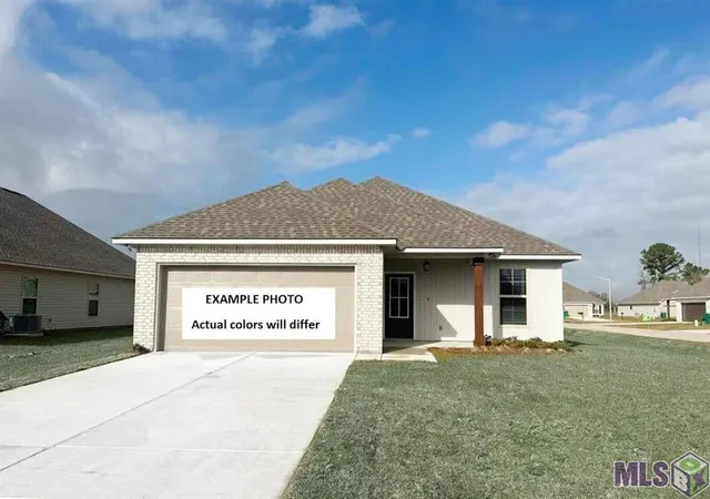 Photo 1 of Sale Pending at 3734 Retreat Dr, Avondale, LA 70094 | MLS# NO2026001250 | Listing updated on 2026-07-27
