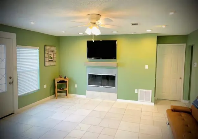 4th image of 9486 Barataria Blvd, Marrero, LA 70072 | MLS# 2539400