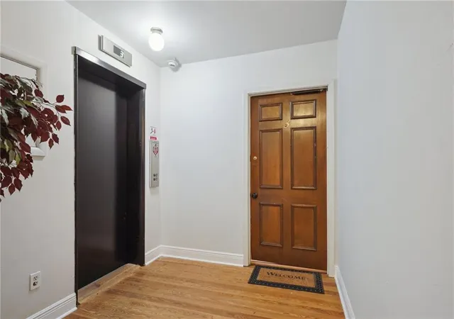 2nd image of 214 Chartres St #3, New Orleans, LA 70130 | MLS# 2539494