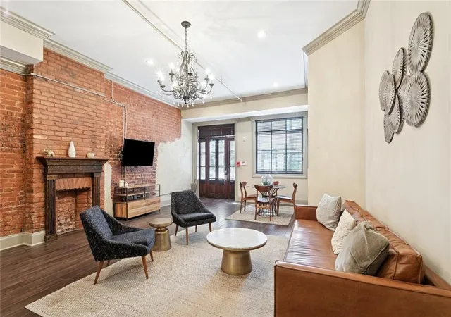 2nd image of 431/433 Gravier St, New Orleans, LA 70130 | MLS# 2539231