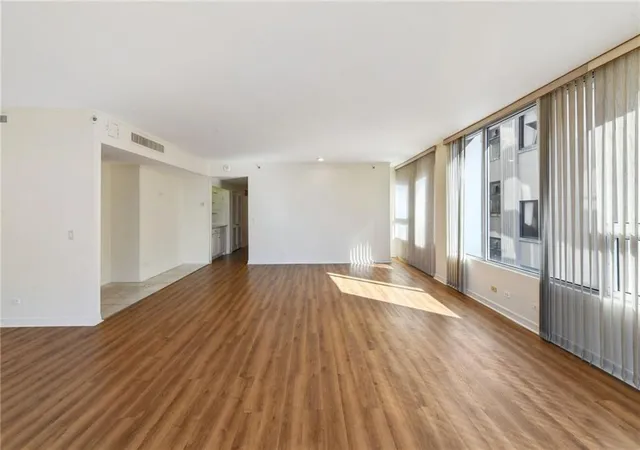 5th image of 2100 St Charles Ave #5C, New Orleans, LA 70130 | MLS# 2537903