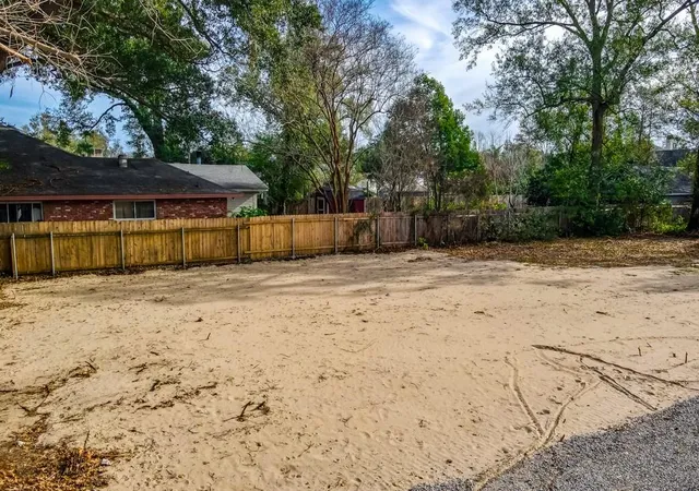 Photo 3 of Land for sale at 263 Midway Dr, New Orleans, LA 70123 | MLS# 2539532 | Listing updated on 2026-04-16
