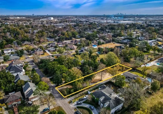 Photo 4 of Land for sale at 263 Midway Dr, New Orleans, LA 70123 | MLS# 2539532 | Listing updated on 2026-04-16