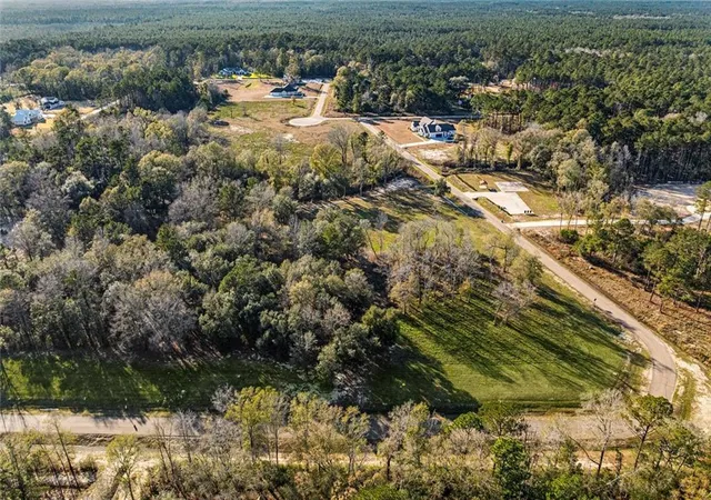 2nd image of 12741 Crossvine Dr, Covington, LA 70433 | MLS# 2539265
