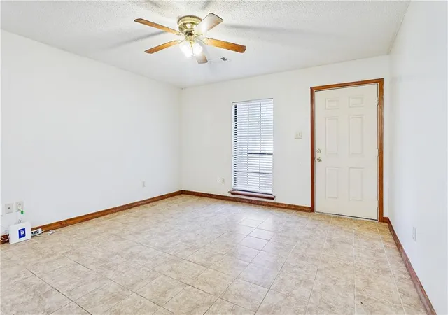 Homes for sale in Ponchatoula, LA | 301 Cedar Ln, Ponchatoula, LA 70454 | MLS# 2539627