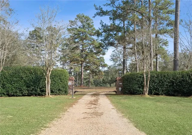 Homes for sale in Folsom, LA | 87274 Hwy 25 Hwy, Folsom, LA 70437 | MLS# 2538016