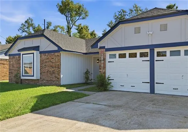 Homes for sale in La Place, LA | 2800 English Colony Dr, La Place, LA 70068 | MLS# 2539781