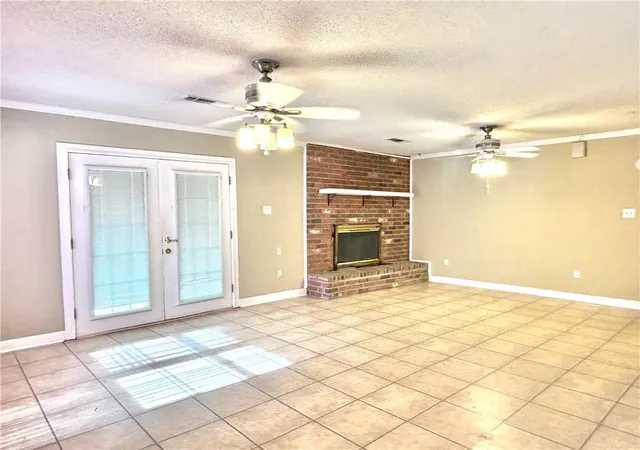 Photo 3 of Sale Pending at 105 Athene Dr, Slidell, LA 70460 | MLS# 2539436 | Listing updated on 2026-06-01