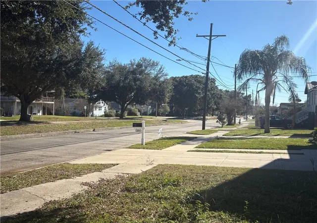 Homes for sale in New Orleans, LA | 6018 Saint Anthony Ave, New Orleans, LA 70122 | MLS# 2540288